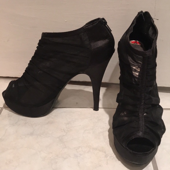 Chinese laundry black mesh heels - size 10 - Picture 2 of 4